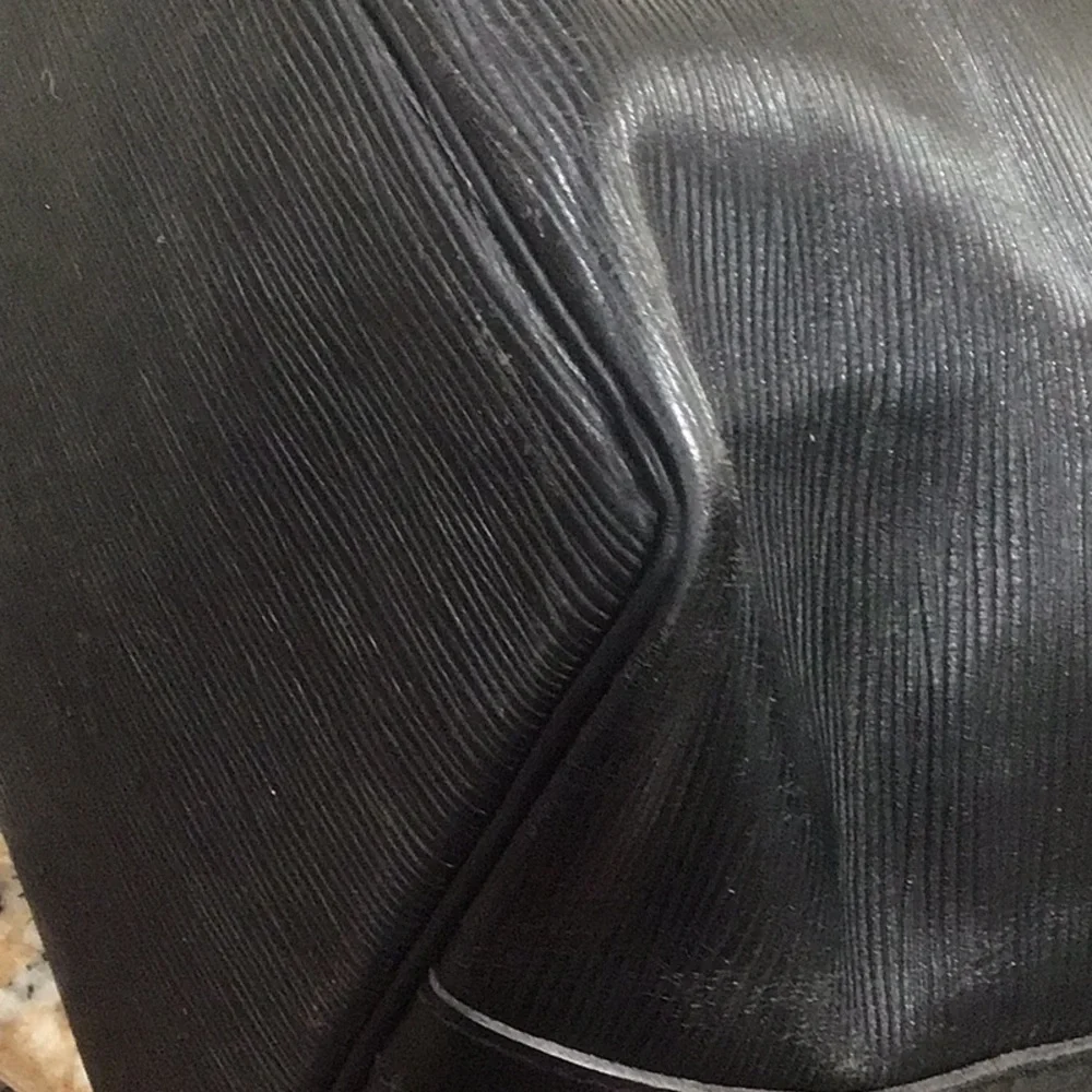Louis Vuitton Black Epi Leather NOE Bucket Bag w/ dust bag EXCELLENT CONDITION - Picture 12 of 16
